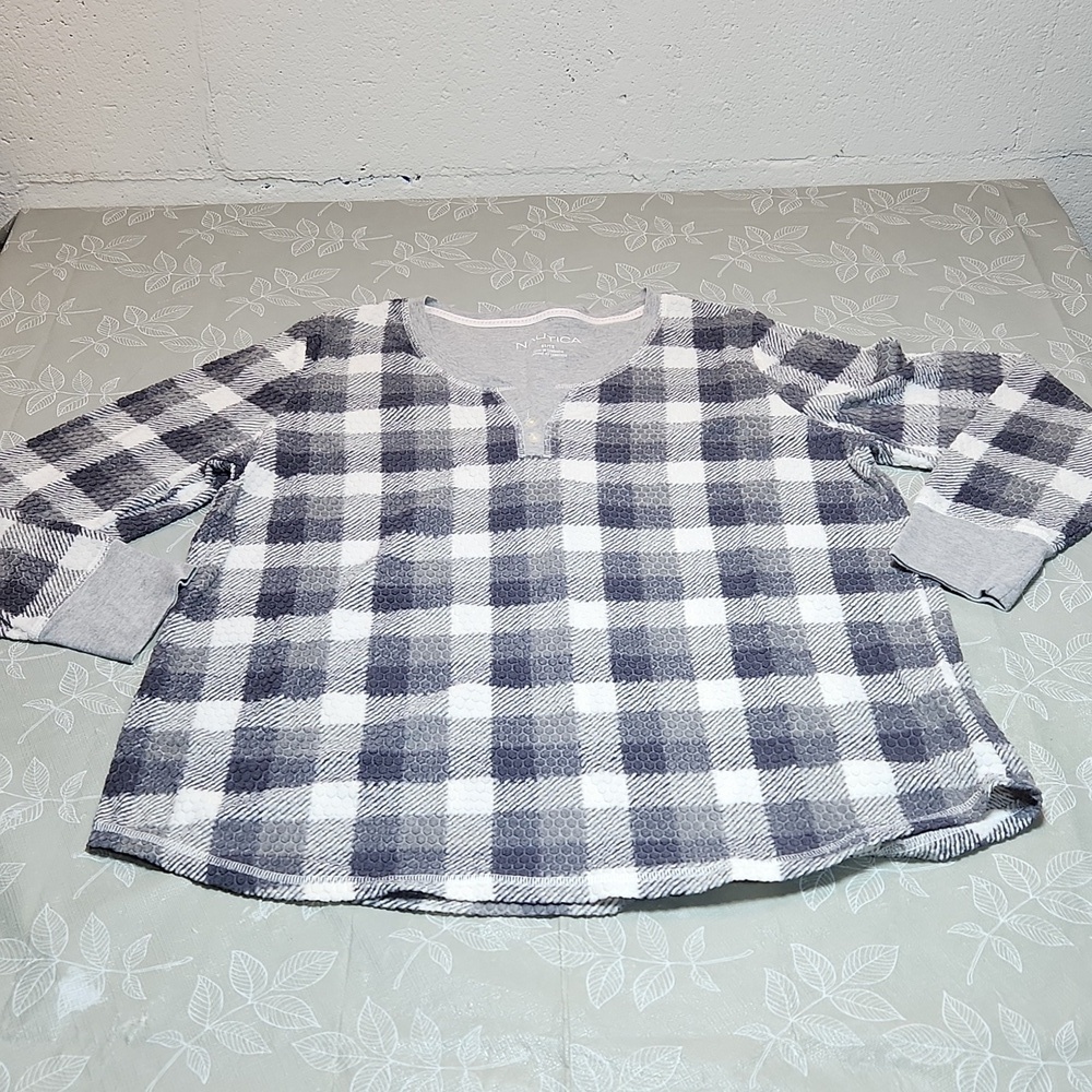 Nautica Long Sleeve Shirt